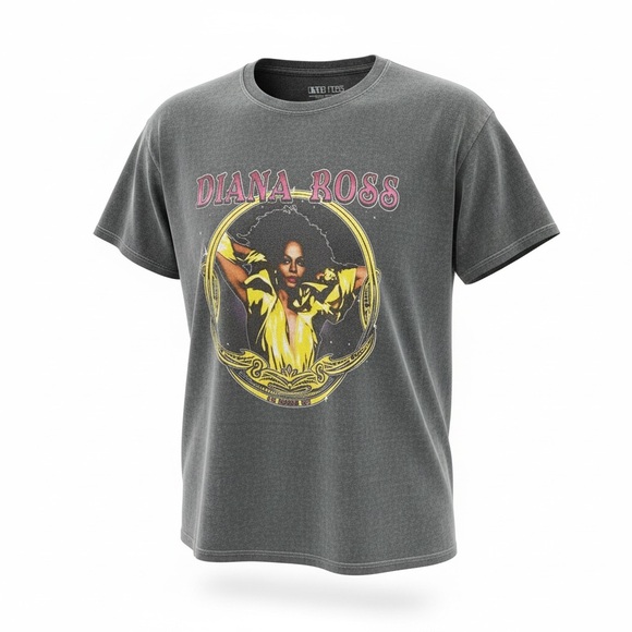 diana ross Tops - Gray Graphic T-Shirt with Diana Ross Print